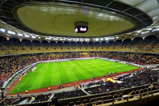 Administratorii Arenei Naționale nu au tras acoperișul celui mai mare stadion al țării înainte de derby-ul Dinamo - FCSB. Protocolul nu permite ca acoperișul să fie tras după data de 15 noiembrie.