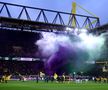 Moment INCREDIBIL pe stadionul Borussiei Dortmund » O echipă de renume din România, sărbătorită de nemți: torțe, fum și un mesaj imens