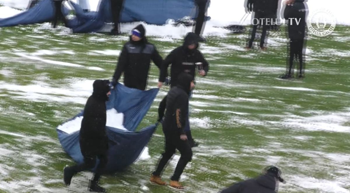 Dorinel Munteanu a pus mâna pe lopată și a dat zăpada înainte de Oțelul - Universitatea Craiova