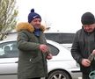 Vânătorul Rățoaia joacă cu mici și pastramă pe marginea terenului! „Uite-l și p-ăsta! Cu cerbul carpatin ne distrăm la maximum”