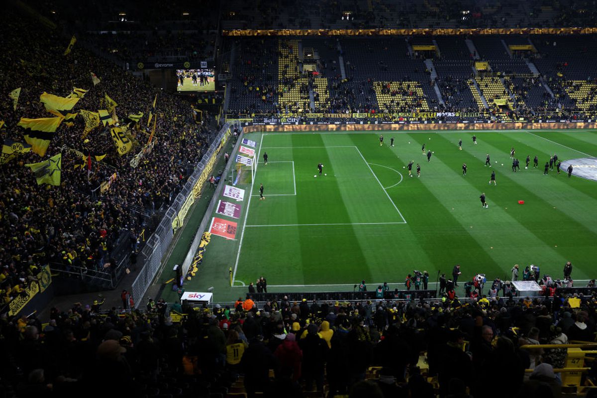 Ultrașii lui Poli Timișoara, prezenți la Dortmund - Monchengladbach