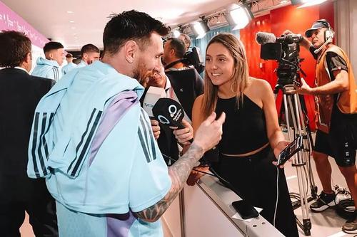 Lionel Messi și Sofia Martinez la CM 2022
