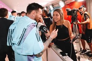 Leo Messi a întâlnit-o din nou: „Când mă uit la tine, lumea mă întreabă de ce mă uit la tine”
