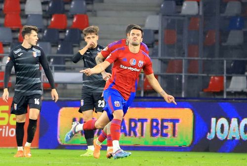 Spaniolul Nacho Heras a deschis scorul la 1-1 cu Chindia. Foto: Facebook Steaua București