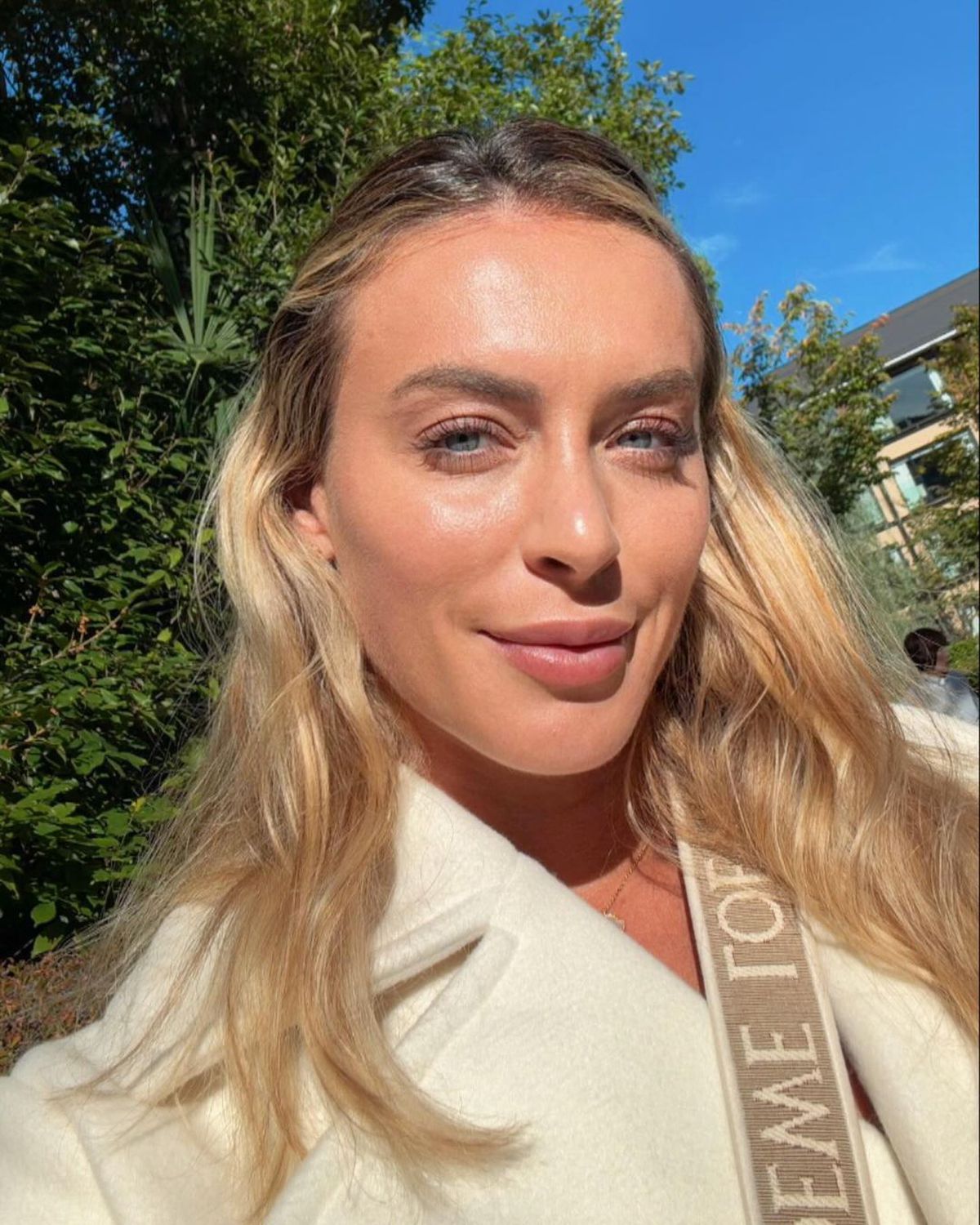 Ana Bogdan zi de naștere 32 de ani