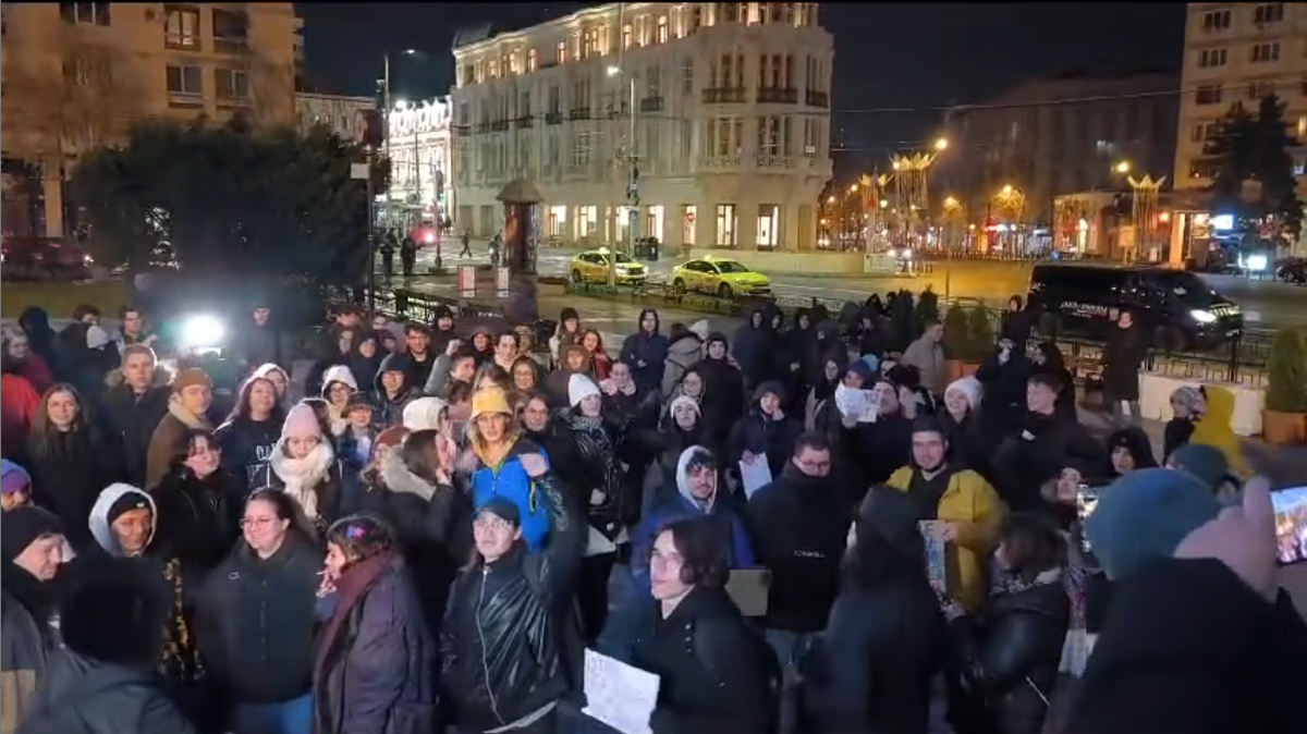 Proteste în București și în marile orașe din România împotriva lui Călin Georgescu