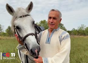 Călin Georgescu a folosit, în scop electoral, imagini cu Ivan Patzaichin și Gică Hagi fără acord: „N-am fi acceptat niciodată!”