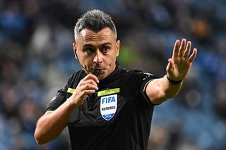 Brigadă românească în preliminariile CM 2026 » Ce meci au primit Feșnic și Hațegan