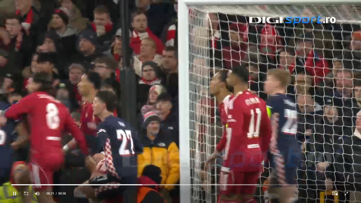 Hențul lui van Dijk din Liverpool - PSV