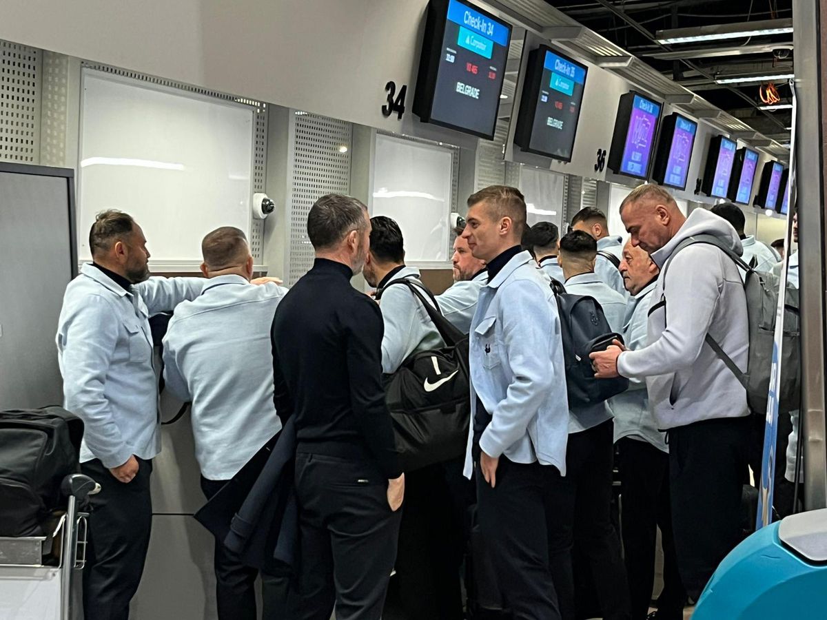 FCSB a plecat la Belgrad pentru meciul cu Steaua Roșie