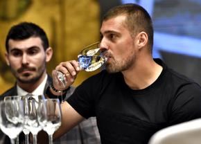 „Știu că mai fur curent câteodată, ce să fac?!” » Gabi Tamaș, despre cum a ratat un transfer la Lazio și despre consumul de alcool: „Spirt nu cred că am băut, dar o să-l încerc”