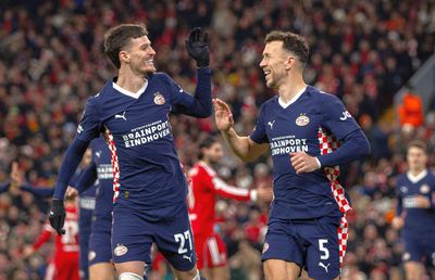 Cu Dennis Man pe teren 89 de minute, PSV a obținut victoria SEZONULUI! Liverpool, UMILITĂ pe Anfield în Liga Campionilor