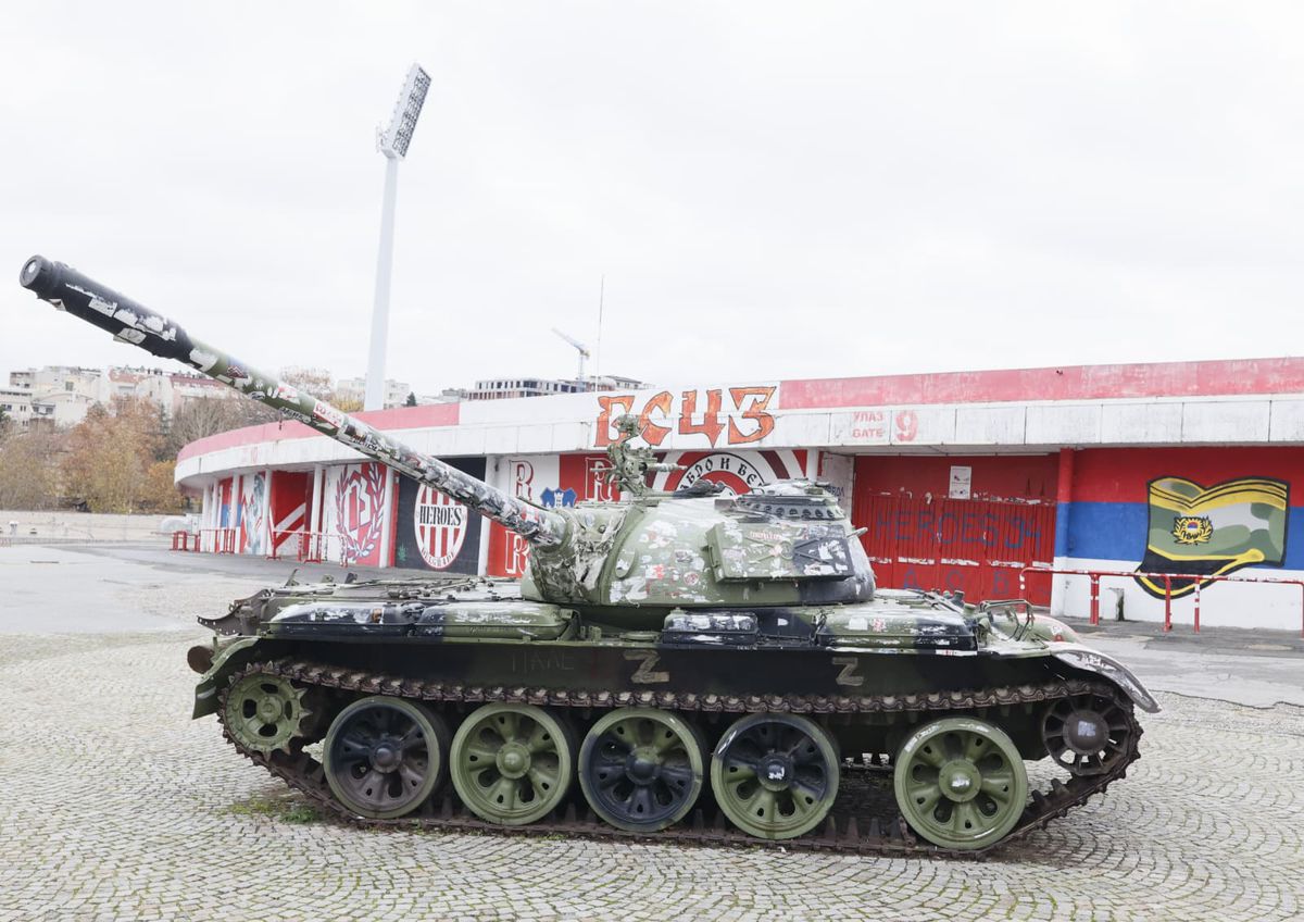 Imagini de la muzeul celor de la Steaua Roșie Belgrad