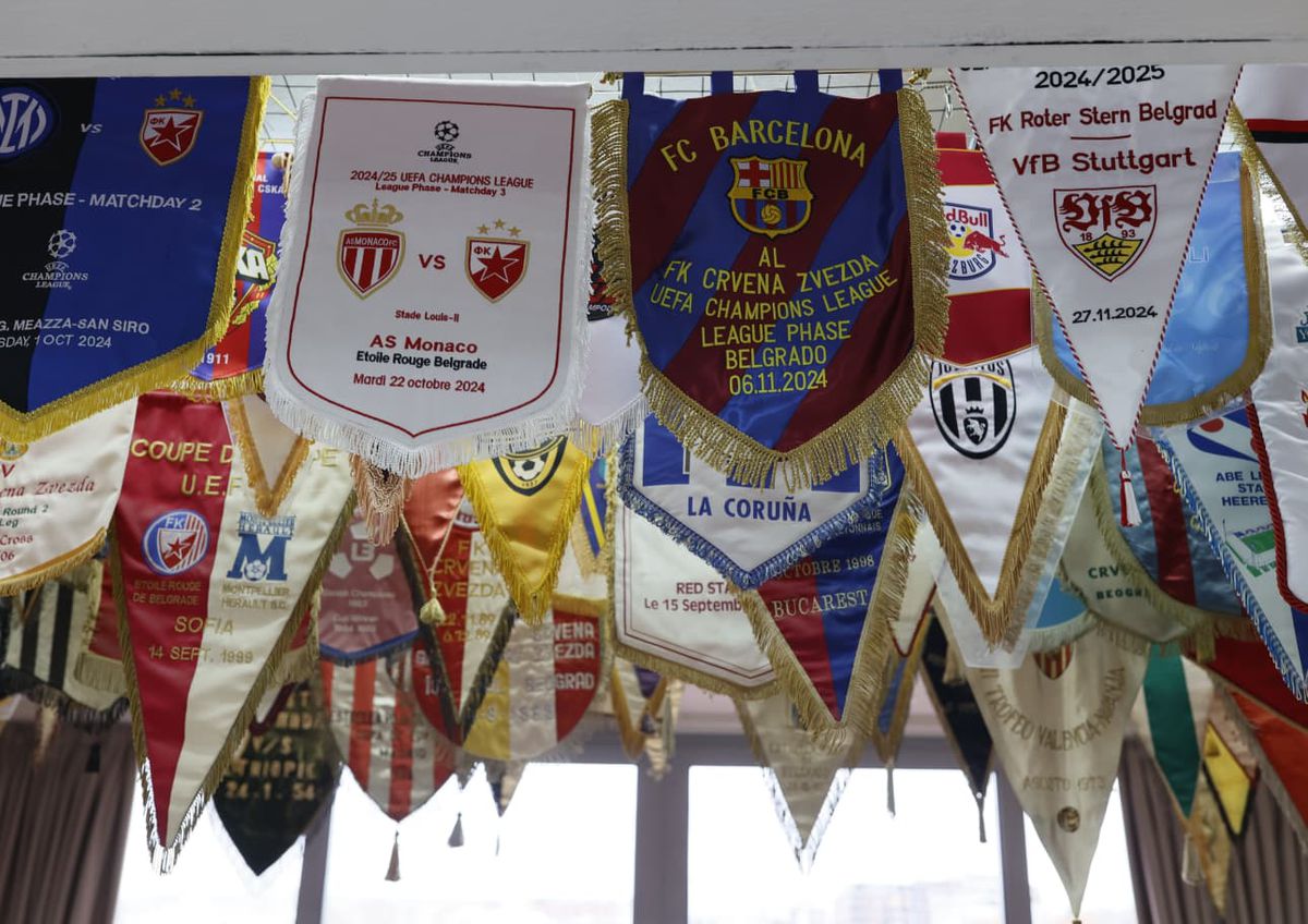 Imagini de la muzeul celor de la Steaua Roșie Belgrad