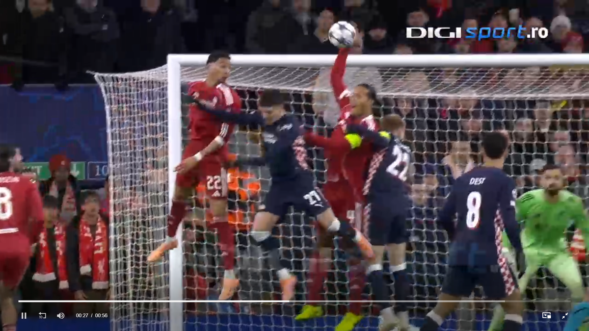 Hențul lui van Dijk din Liverpool - PSV