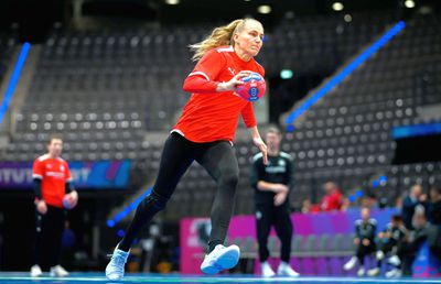 Programul primei zile la Campionatul Mondial de handbal feminin + televizările