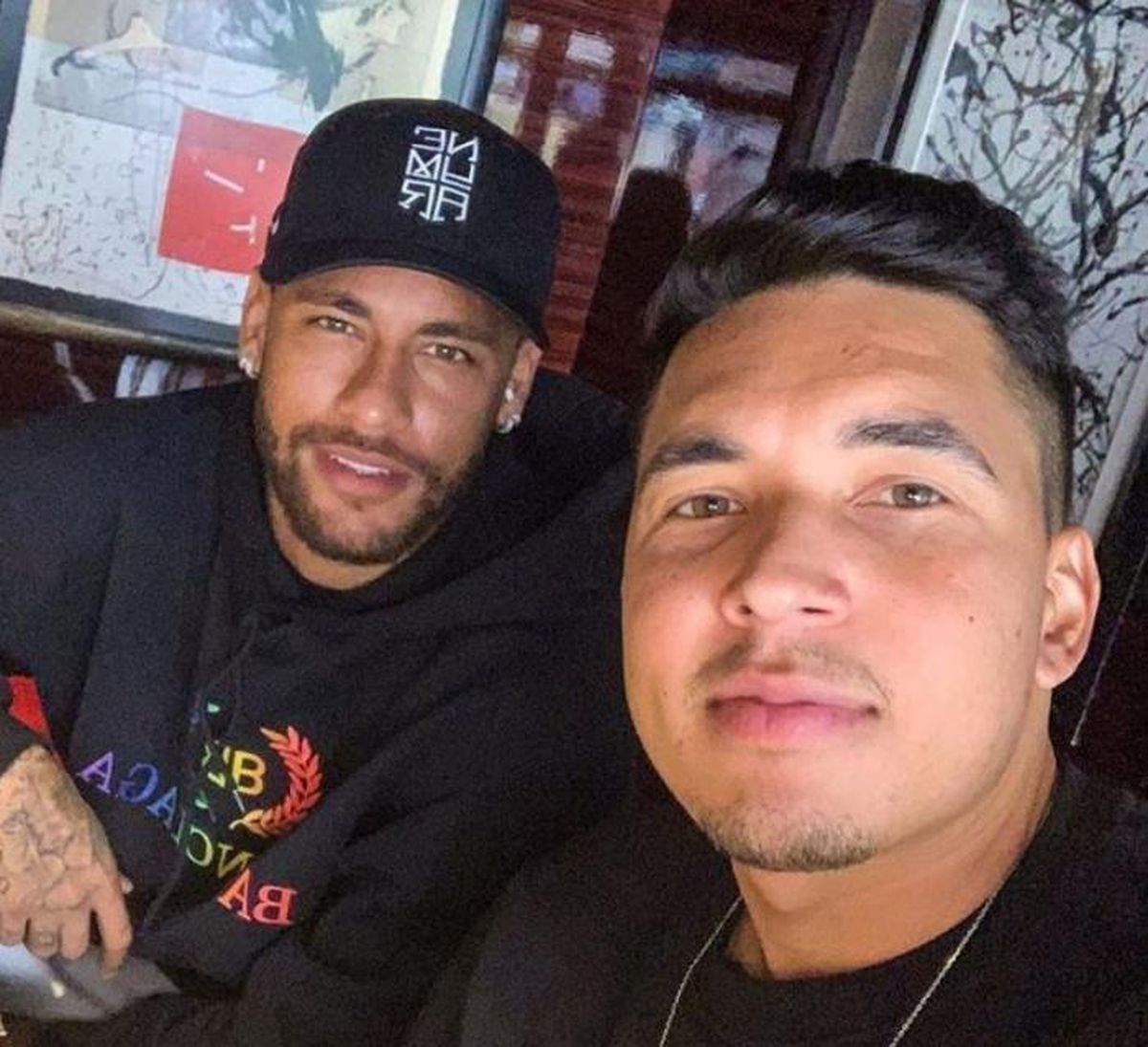 FOTO Ce fac prietenii lui Neymar, care sunt plătiți cu 11.000 de euro de brazilian: „Ei sunt cei mai importanți 3 oameni”