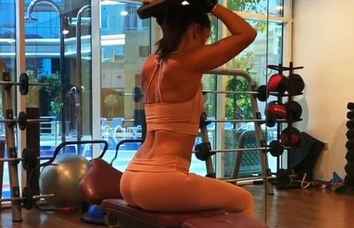 VIDEO+FOTO Adriana, soția lui Dan Petrescu, arată senzațional la 43 de ani! E pasionată de fitness și nu are nici o operație estetică