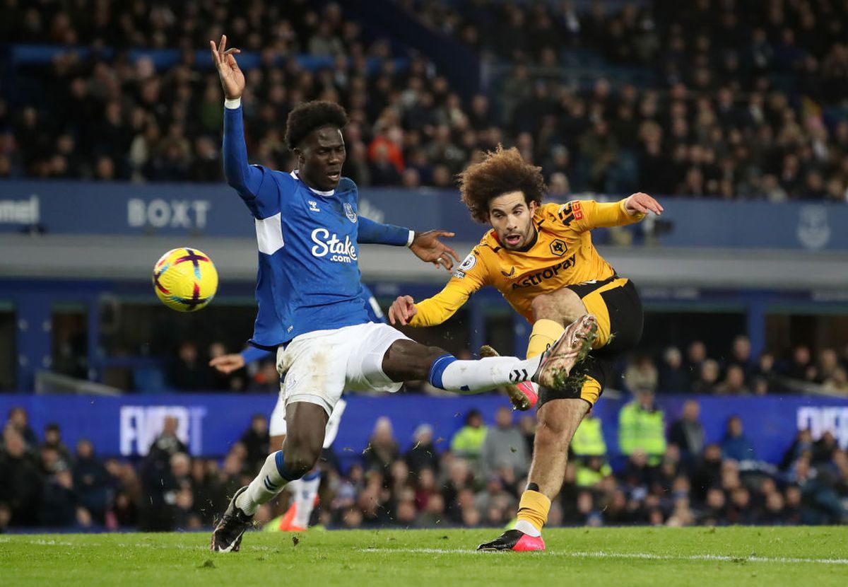 Spectacol total în Premier League de Boxing Day: 16 minute de grație pentru lider! Dramatism pe Goodison Park și record uluitor bifat de Robertson