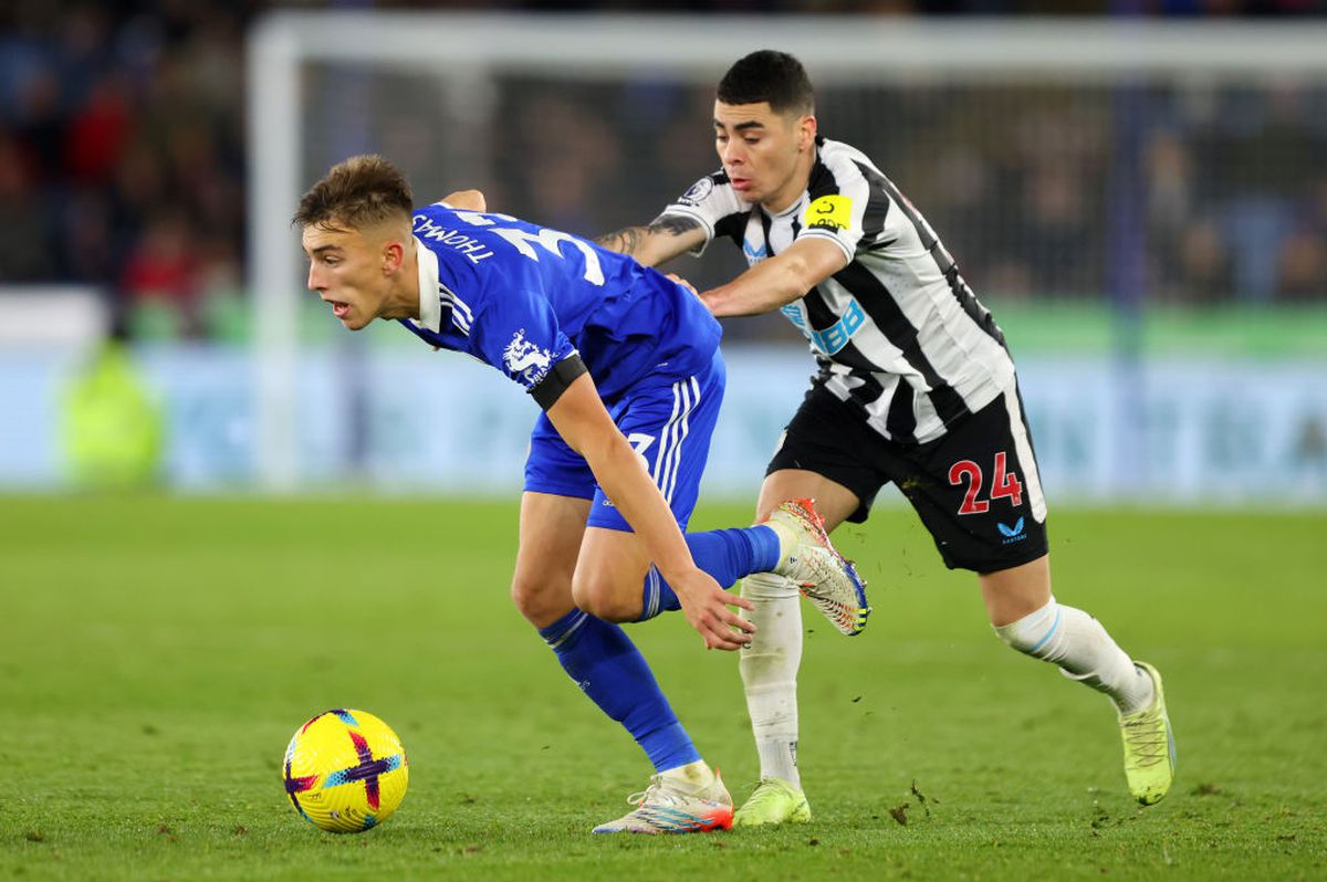 Spectacol total în Premier League de Boxing Day: 16 minute de grație pentru lider! Dramatism pe Goodison Park și record uluitor bifat de Robertson