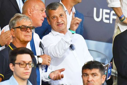 Ioan Varga, finanțatorul lui CFR Cluj, a confirmat transferul kosovarului Ermal Krasniqi (25 de ani) la Rapid. Spune că actele n-au fost semnate dintr-o superstiție.