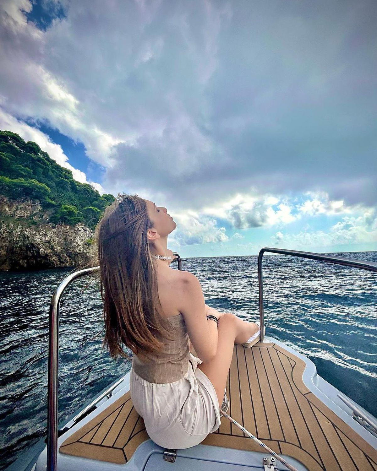 Imagini FABULOASE cu Gică Hagi de la cununia lui Ianis. „Regele” a cântat o piesă celebră a celor de la Vaya Con Dios