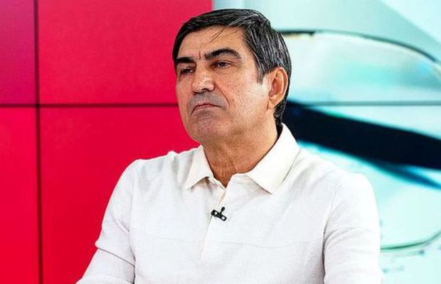 Nici Pițurcă nu e de acord cu cartonașul albastru: „Face parte din joc, n-ar fi corect!”