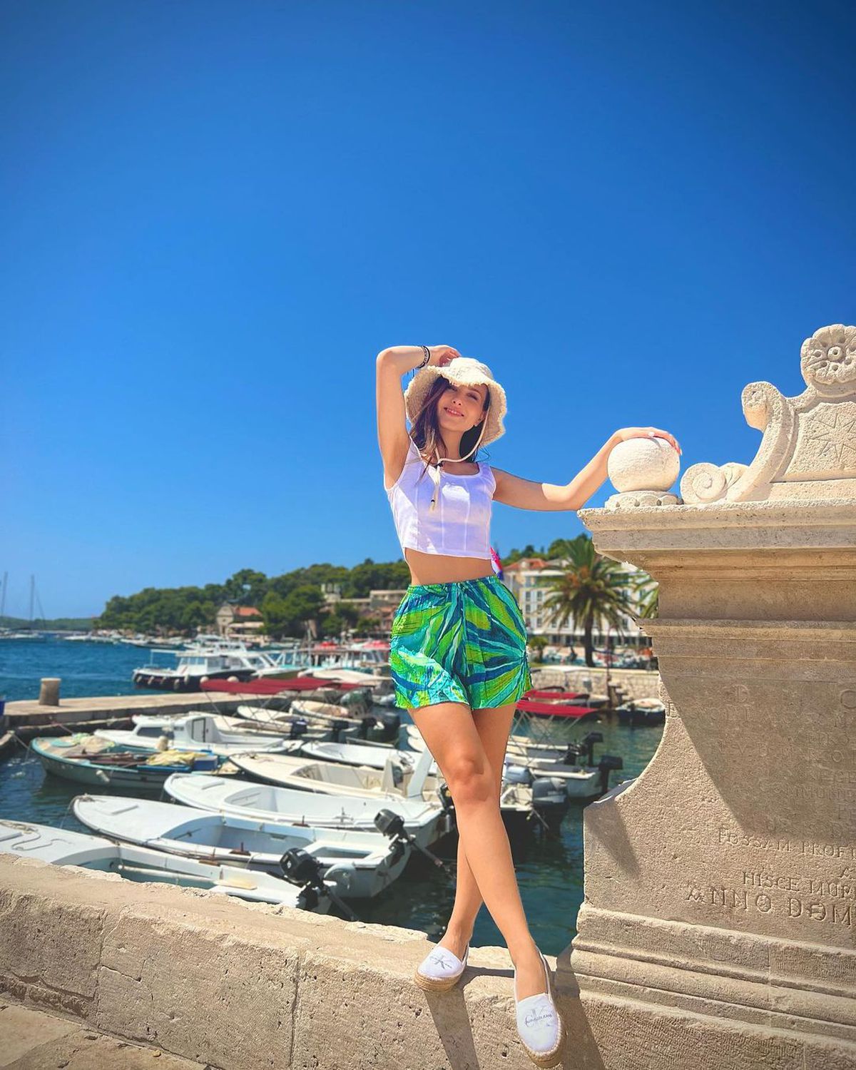 Gabriela Munteanu - cununie Ianis Hagi