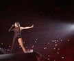Taylor Swift a petrecut Crăciunul pe stadion! Momente inedite surprinse de camerele de luat vederi cu superstarul pop