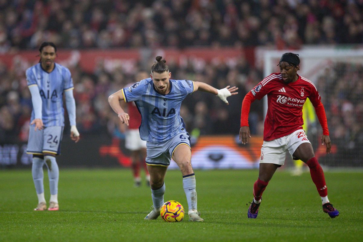 Cât de gravă este accidentarea lui Radu Drăgușin » Ange Postecoglou a oferit primele detalii