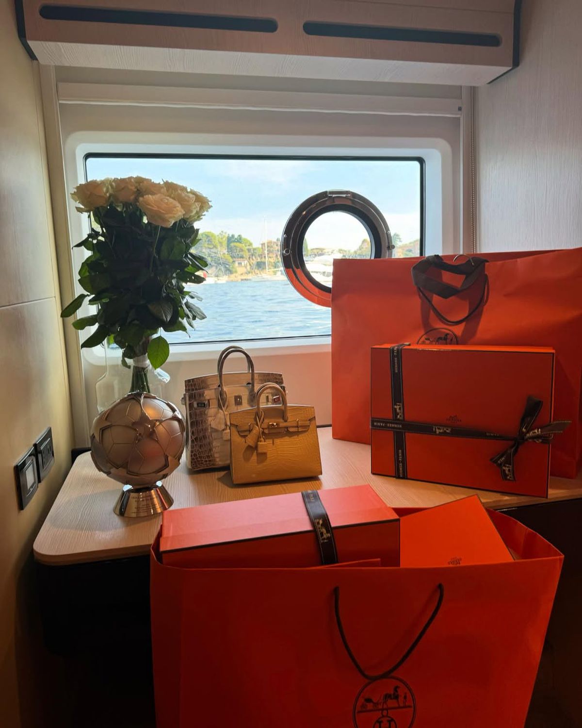 Iată cadoul pe care Cristiano Ronaldo a plătit 250.000 de euro!