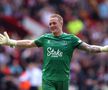 Ce avea scris Jordan Pickford pe sticla de apă în partida cu Manchester City