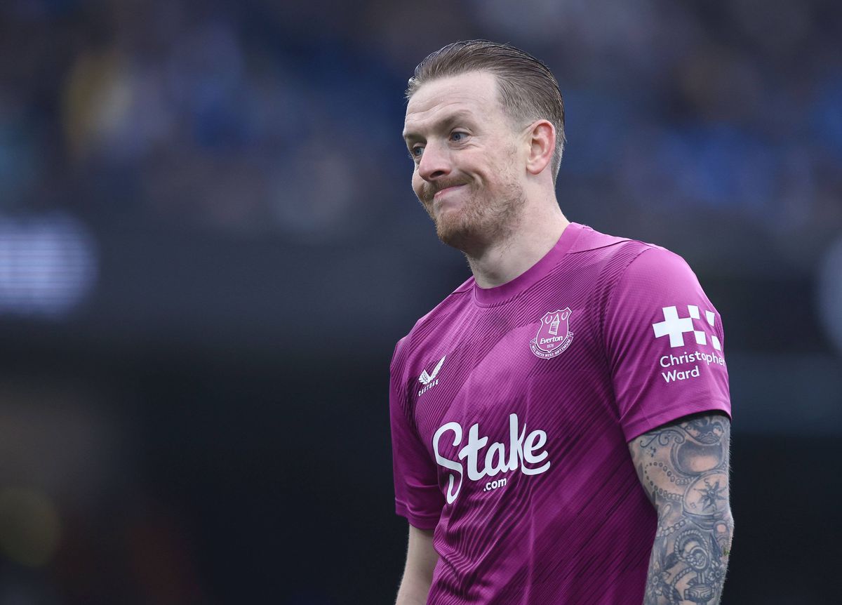 Uluitor! Ce avea scris Jordan Pickford pe sticla de apă, înainte să pareze penalty-ul lui Erling Haaland