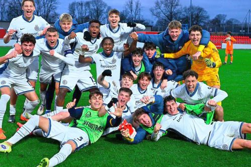 Juventus U20, cu Riccardo Radu, Andrei Florea și Lorenzo Biliboc, după egalul (1-1) cu Manchester City din Youth League