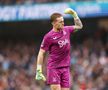 Ce avea scris Jordan Pickford pe sticla de apă în partida cu Manchester City