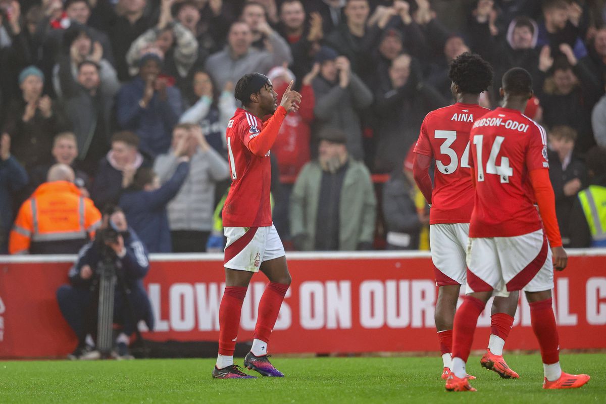 Nottingham Forest - Tottenham 1-0, în imagini. Radu Drăgușin a fost titular de Boxing Day // 26.12.2024