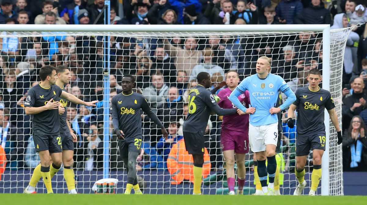 Uluitor! Ce avea scris Jordan Pickford pe sticla de apă, înainte să pareze penalty-ul lui Erling Haaland