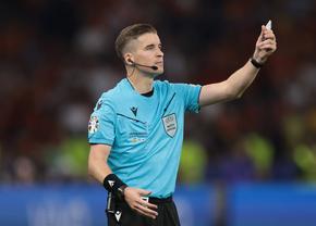 A fost aprobată o nouă regulă în fotbal » Ciudățenie totală: corner acordat dintr-un motiv inedit