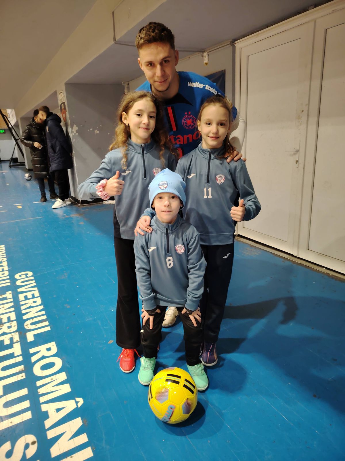 De ce lui MM Stoica nu-i convine că Louis Munteanu a apărut în tricoul FCSB-ului: „Nu e normal”