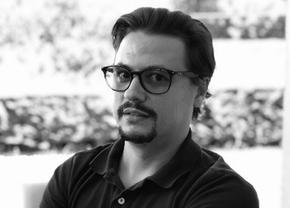 Romancierul Sebastian Perju, apel pentru societate: „Aduceți maidanul înapoi!”