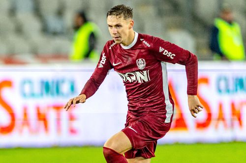 Louis Munteanu // FOTO: Facebook @Fotbal Club CFR 1907 Cluj