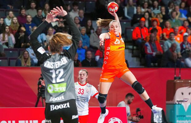 Două transferuri de top în „Liga Florilor” » Jucătoarele de națională au semnat în România până în 2028