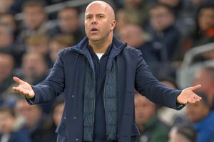 Arne Slot, despre marea slăbiciune a lui Liverpool: „Cu un asemenea bilanț, e imposibil să terminăm în primele patru, cinci”