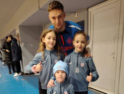 Louis Munteanu s-a pozat în tricoul lui FCSB! » O „aroganță” la adresa lui ...