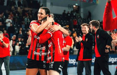 Revoluție la echipa din „Liga Florilor” » TREI transferuri dintr-un foc, lovitură pentru două rivale și revenire după scandalul de dopaj