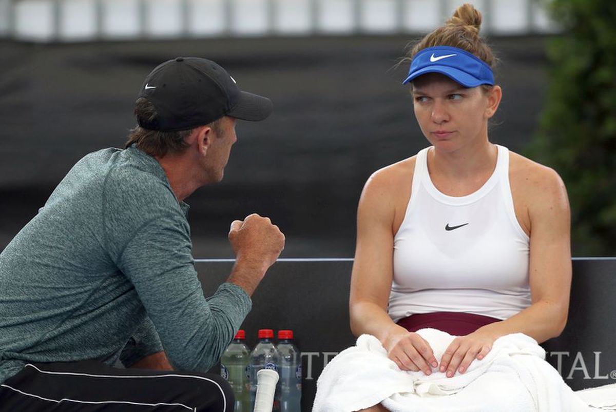 SIMONA HALEP LA AUSTRALIAN OPEN // VIDEO Darren Cahill și Artemon Apostu-Efremov, conferință comună despre Simona Halep: „E la fel de stresată, dar încearcă să se schimbe” » Ce spun despre noua regulă WTA