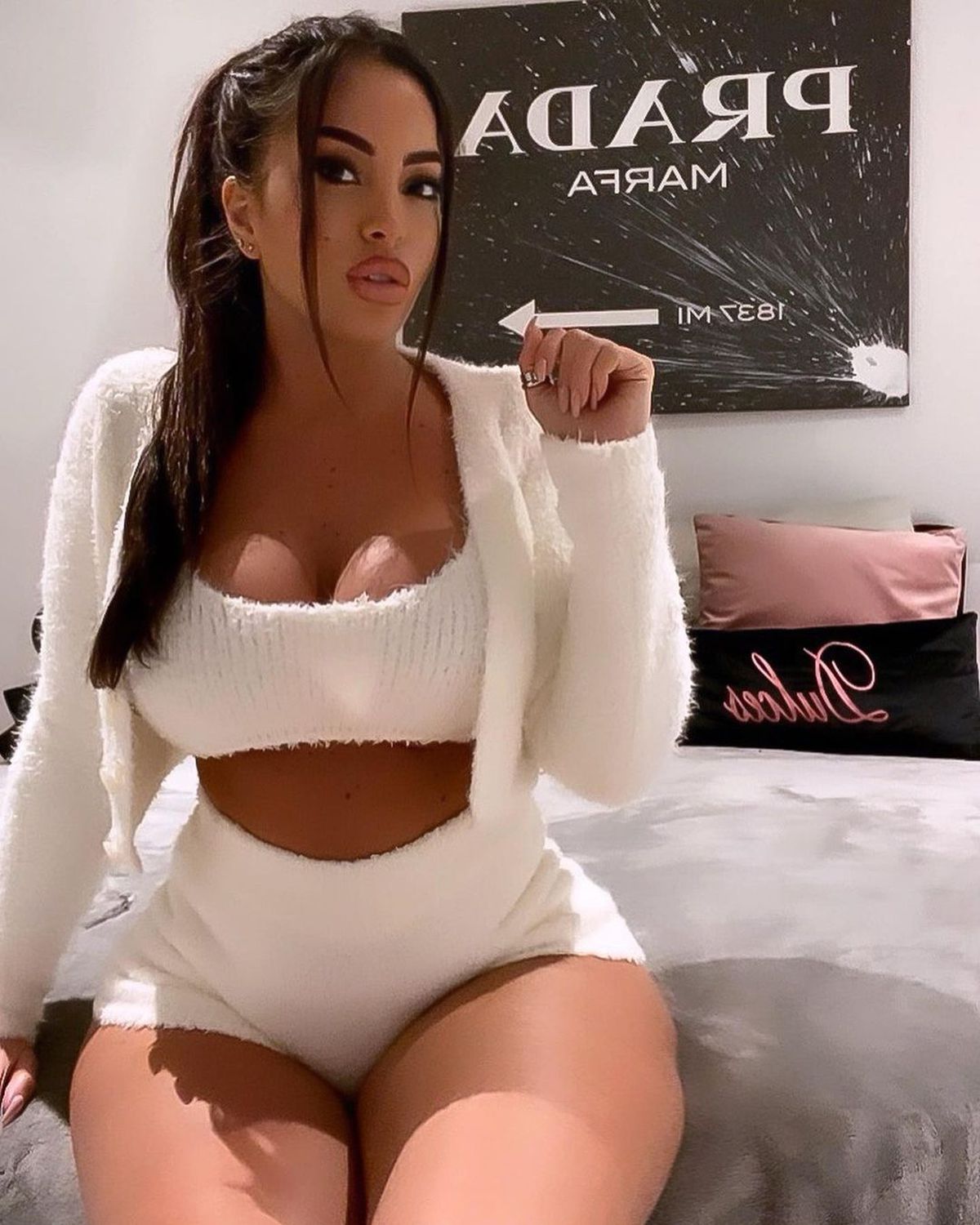 FOTO Floriana Messina fană sexy Napoli