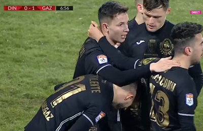 Medieșenii acuză arbitrajul cu Dinamo, după eroarea flagrantă a lui Marcel Bîrsan: „Nu înțeleg de ce și cum să nu dai fault”