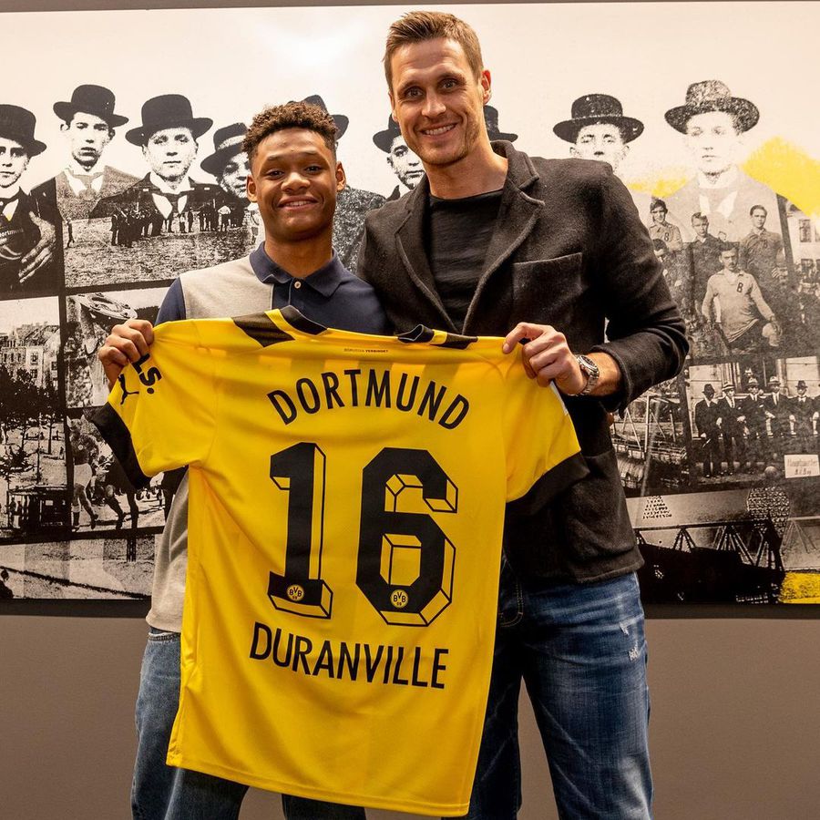 Borussia Dortmund a transferat un internațional belgian care a fost adversarul lui FCSB în Conference League