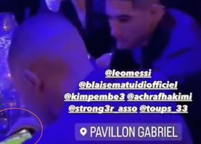 Mbappe, surprins când se uita la un meci pe telefon, la petrecerea lui PSG: „E nebun după această echipă”
